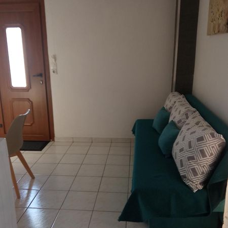 Snuggery Elegant Apartment Ayios Nikolaos Bagian luar foto