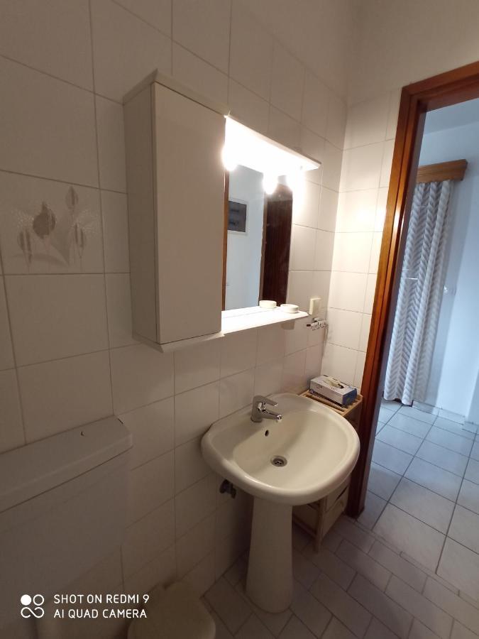 Snuggery Elegant Apartment Ayios Nikolaos Bagian luar foto